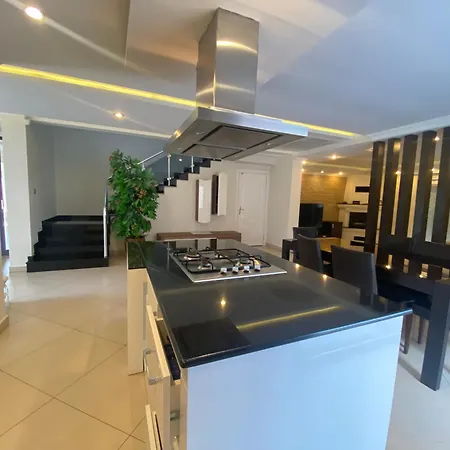 Luxury Private In アパート